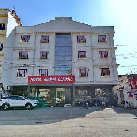 Oyo 1822 Hotel Ambassador Dehradun Exterior photo
