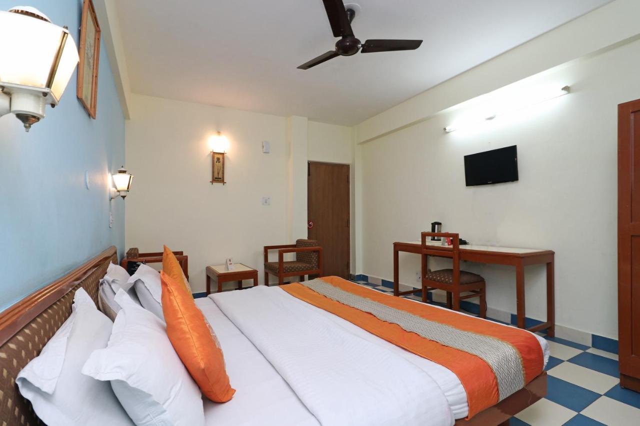 Oyo 1822 Hotel Ambassador Dehradun Exterior photo