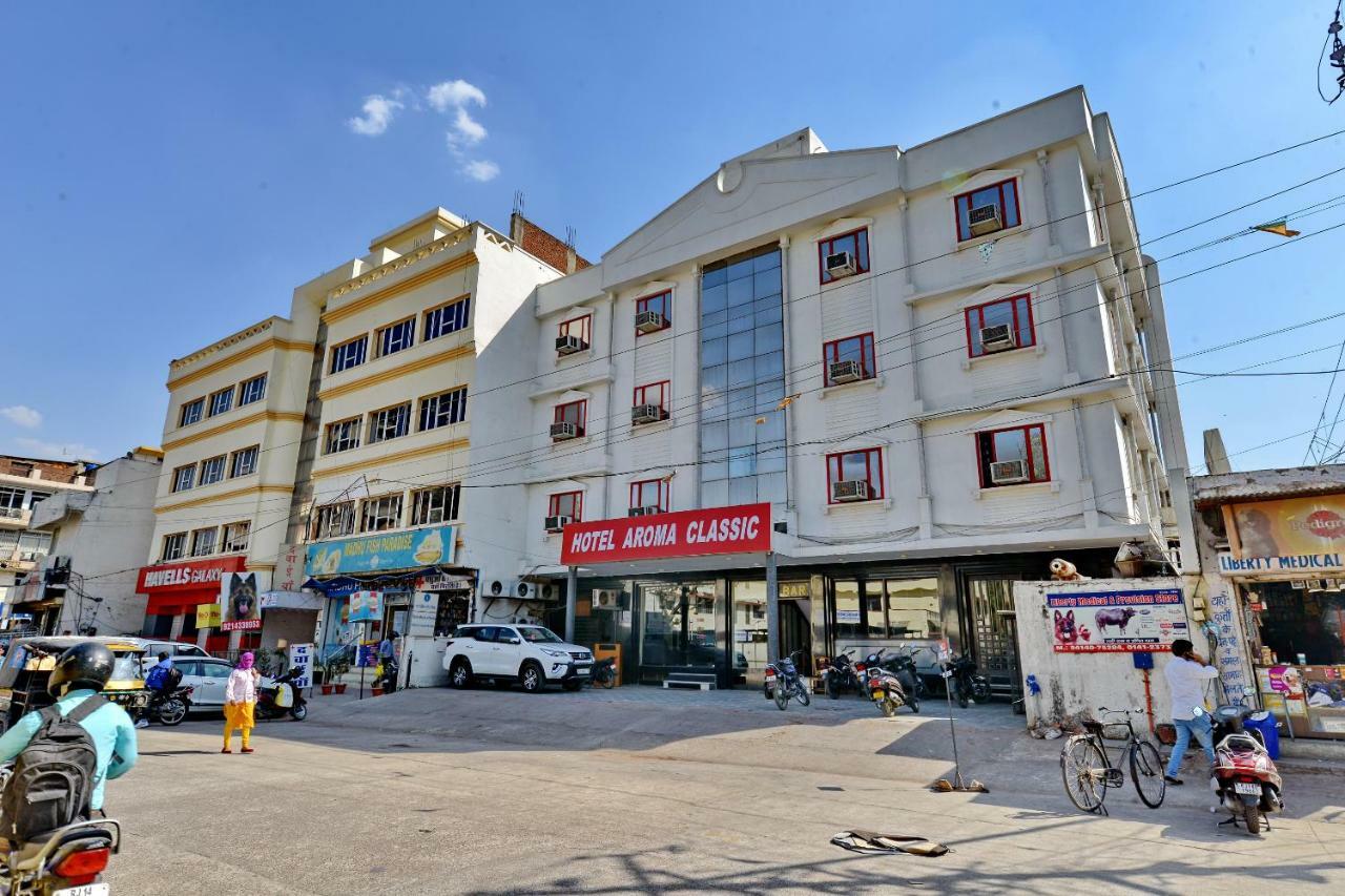 Oyo 1822 Hotel Ambassador Dehradun Exterior photo